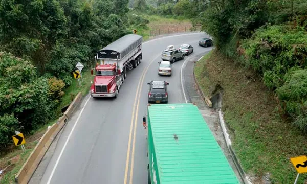 VIAS-CARRETERA-TRANSPORTE(Agencia-Seguridad-Vial)3