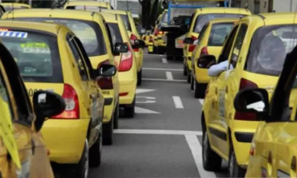 Cambiar el recorrido o trazado de ruta autorizado por el organismo de tránsito es una infracción que da lugar a multa (Mintransporte)