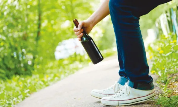 man-depressed-with-beer-bottlebigstock.jpg