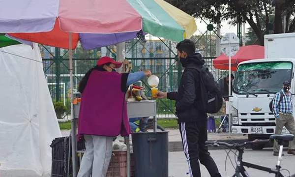 vendedores-ambulantes-callehumbertopinto.jpg