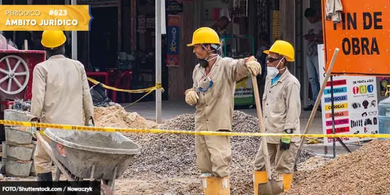 Trabajadores-salario-minimo(shutterstock-Nowaczyk)